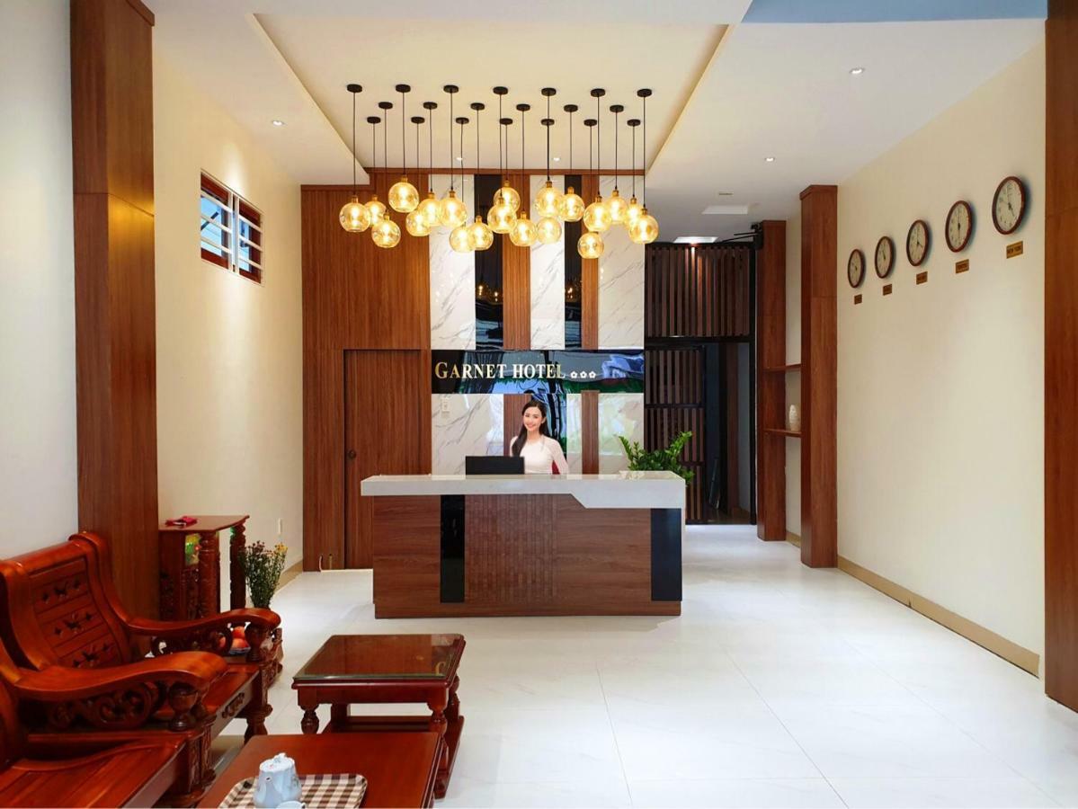 Garnet Hotel ニャチャン エクステリア 写真